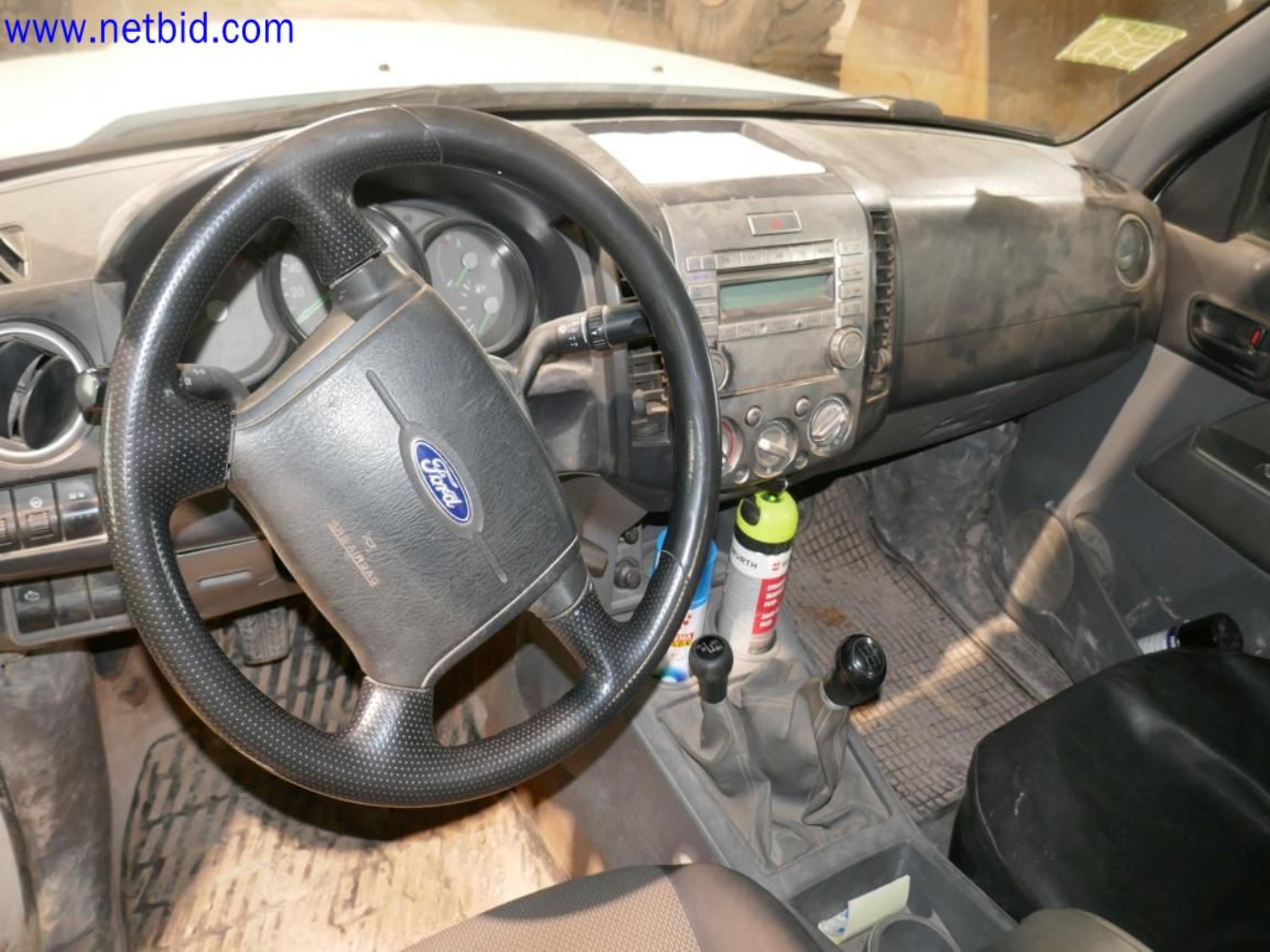 Sprzęt operacyjny i biurowy z sektora górniczego-20