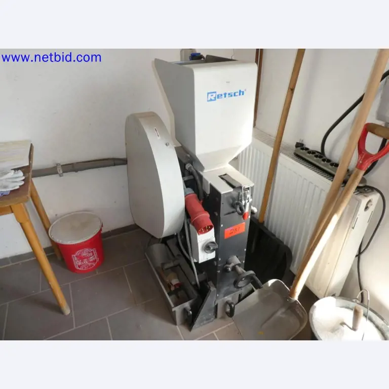 Sprzęt operacyjny i biurowy z sektora górniczego-1