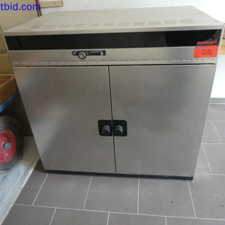 Drying cabinet Memmert UNE600