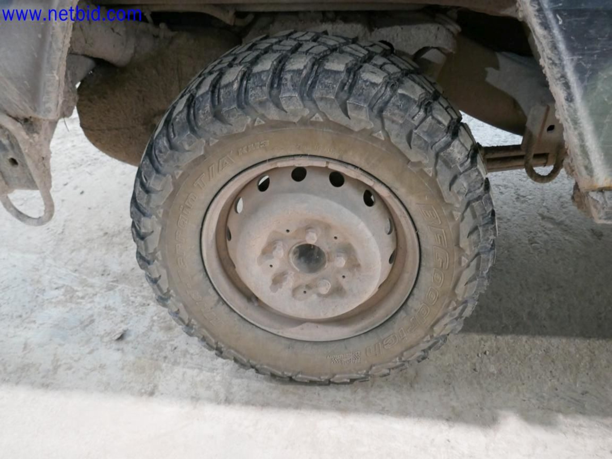 Sprzęt operacyjny i biurowy z sektora górniczego-12