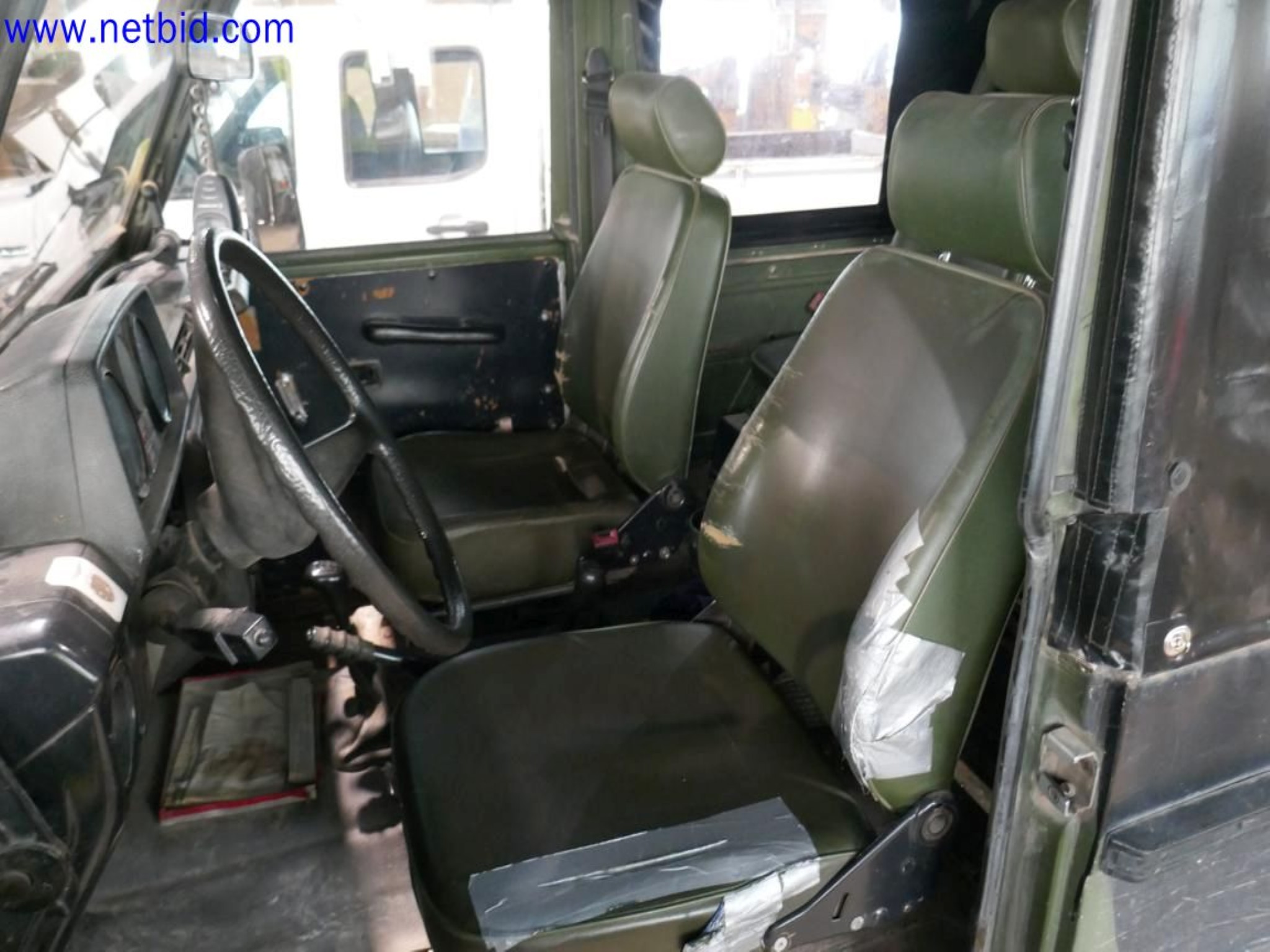 Sprzęt operacyjny i biurowy z sektora górniczego-13