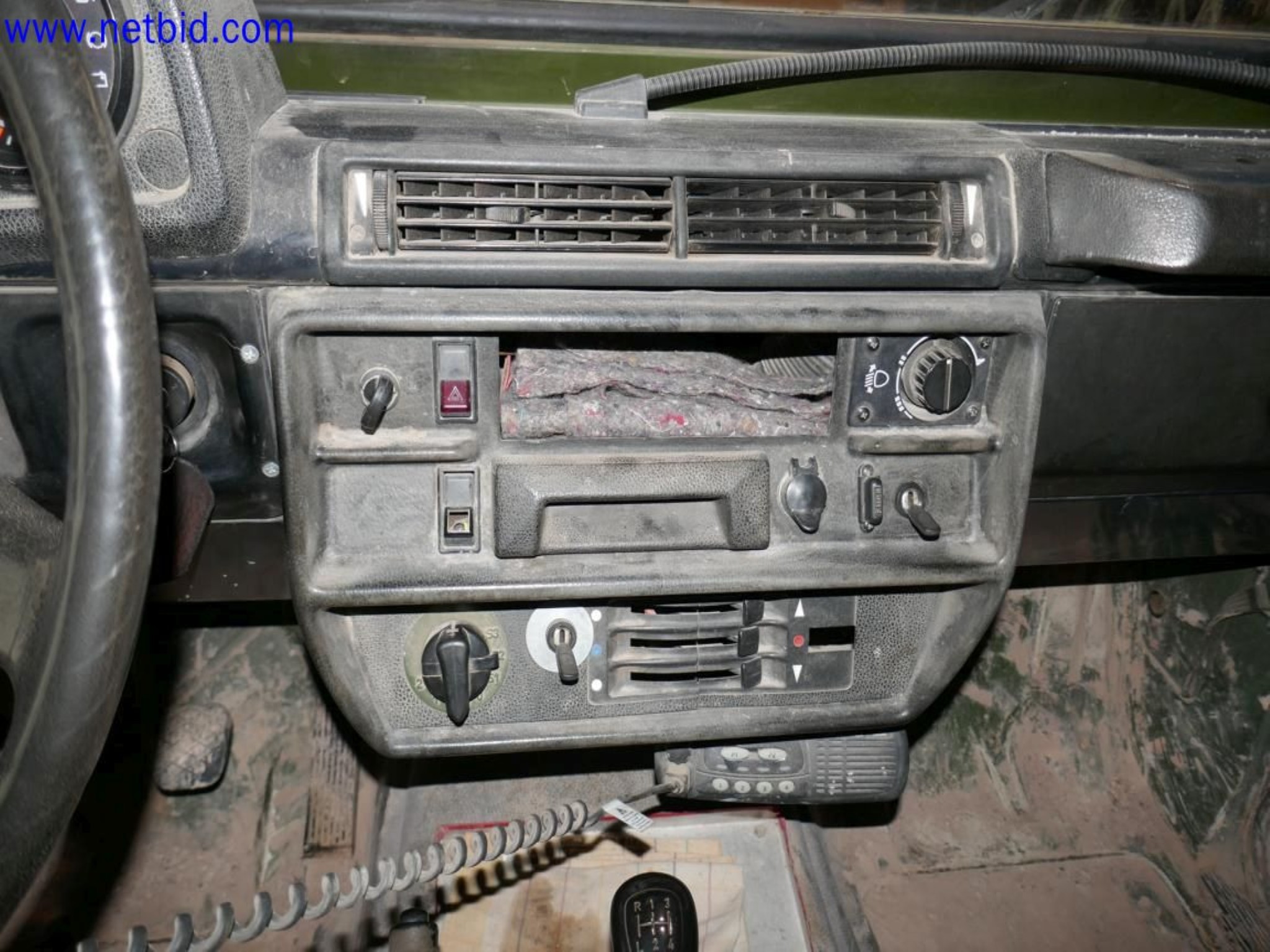 Sprzęt operacyjny i biurowy z sektora górniczego-17