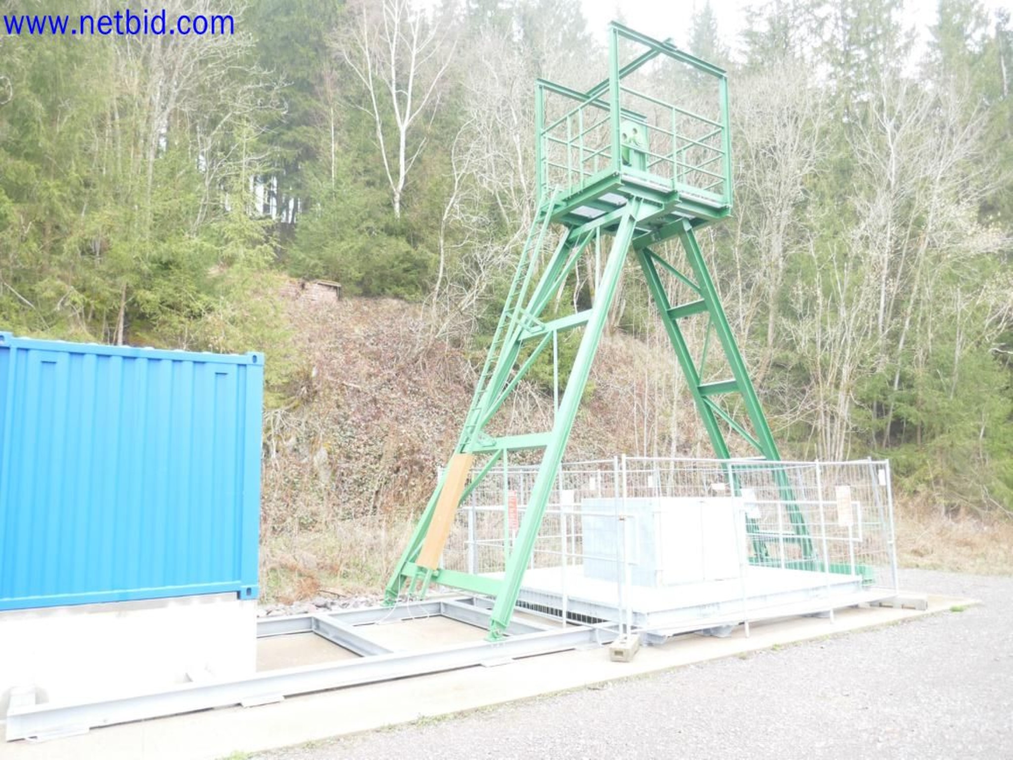 Matériel d'exploitation et de bureau du secteur minier-2