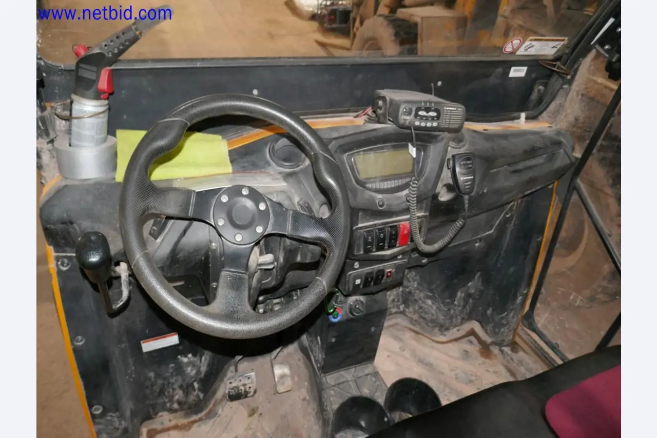 Sprzęt operacyjny i biurowy z sektora górniczego-15