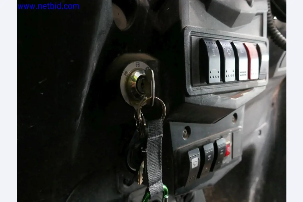 Sprzęt operacyjny i biurowy z sektora górniczego-19