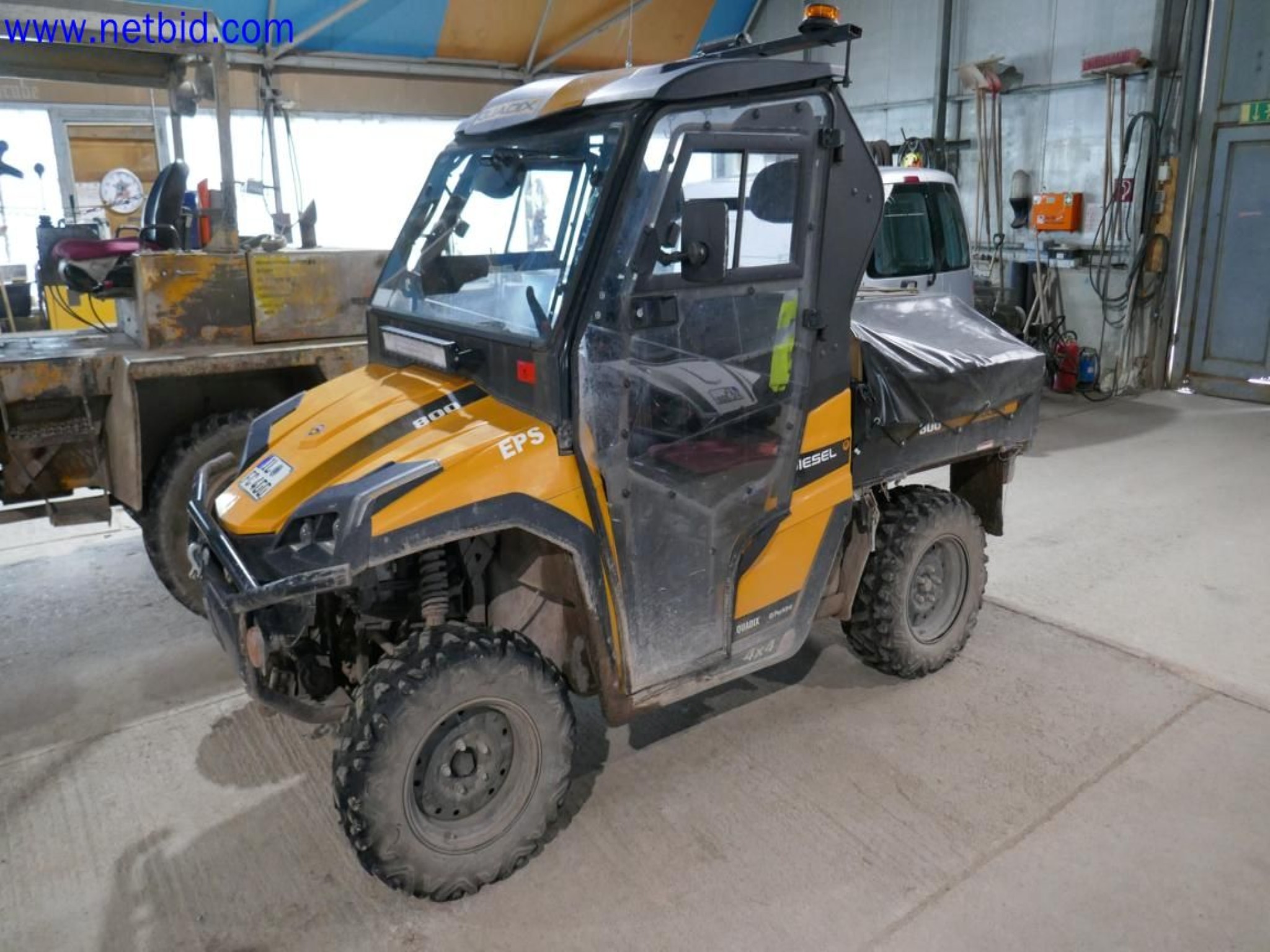 Sprzęt operacyjny i biurowy z sektora górniczego-1