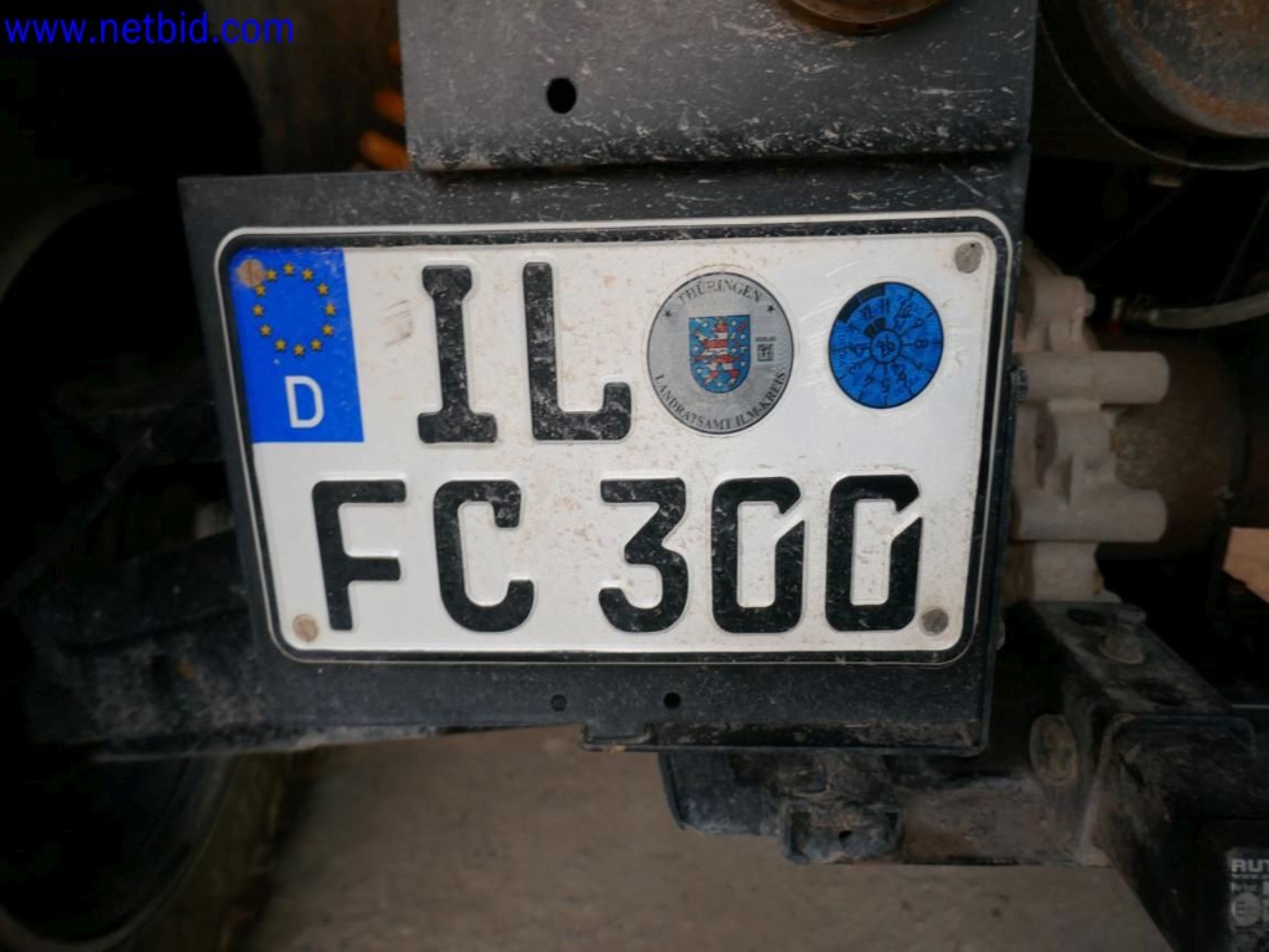 Matériel d'exploitation et de bureau du secteur minier-13