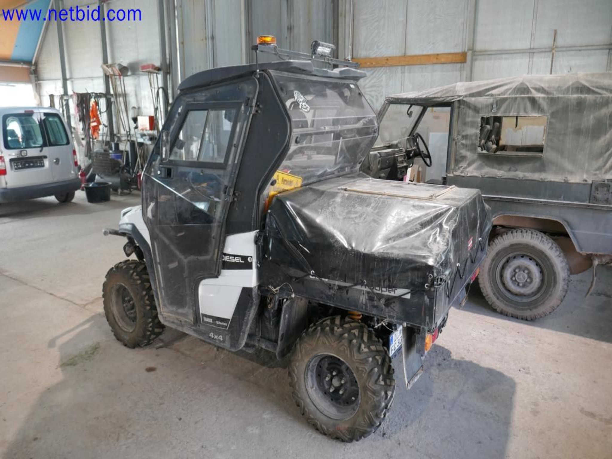 Matériel d'exploitation et de bureau du secteur minier-3