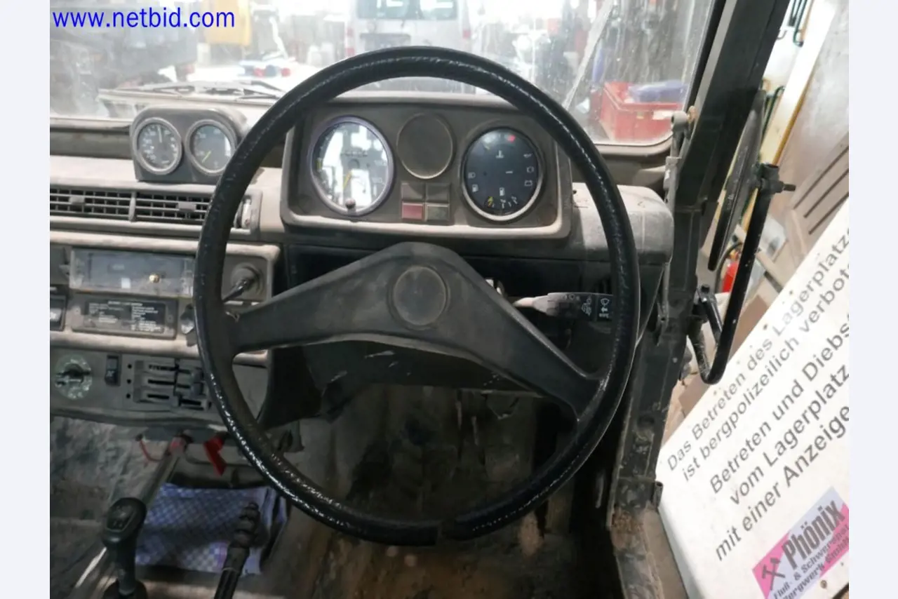 Sprzęt operacyjny i biurowy z sektora górniczego-15