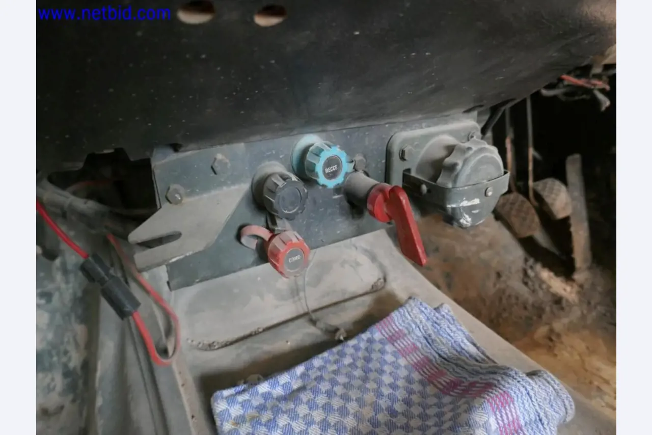 Sprzęt operacyjny i biurowy z sektora górniczego-21