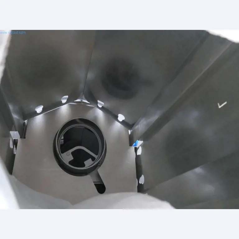 Neue Kamine und Lagereinrichtung-3