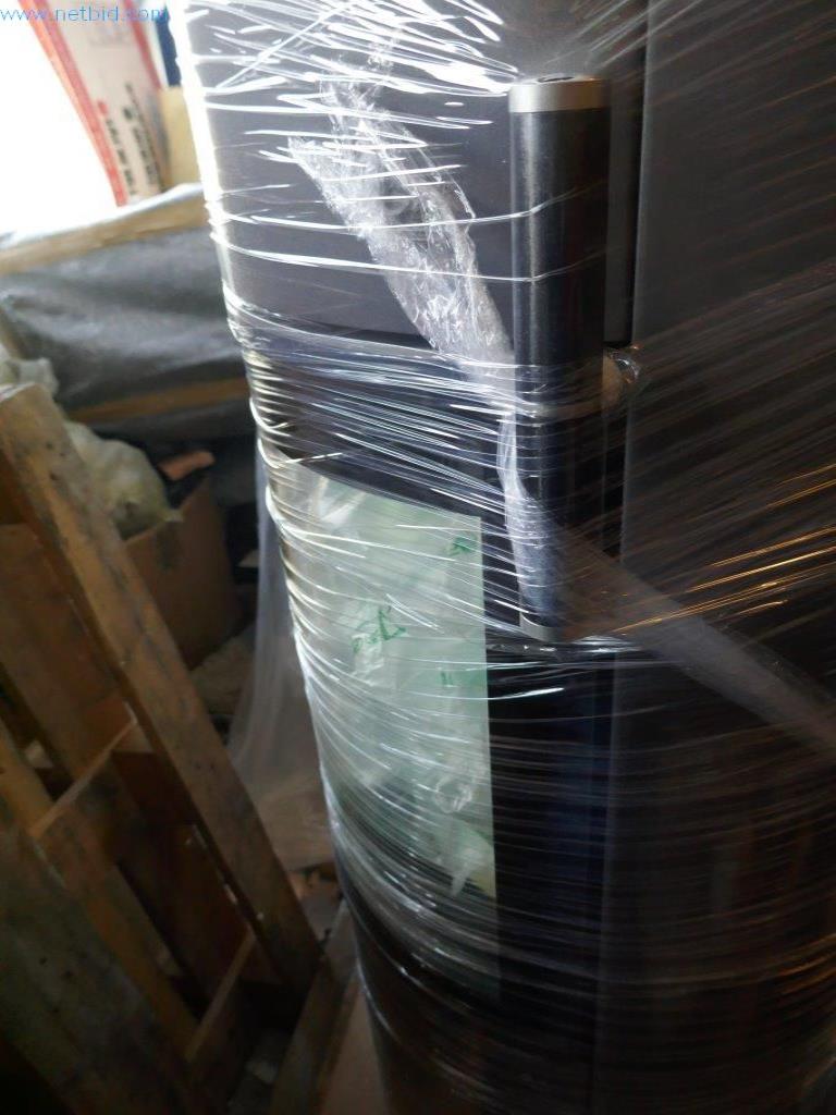 Nowe kominki i pomieszczenia magazynowe-3