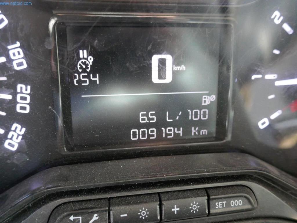 Nowe kominki i pomieszczenia magazynowe-13