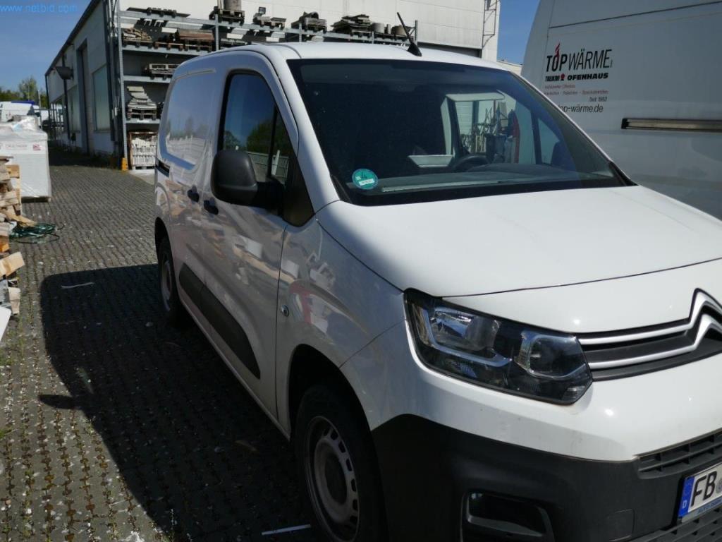 Nowe kominki i pomieszczenia magazynowe-2