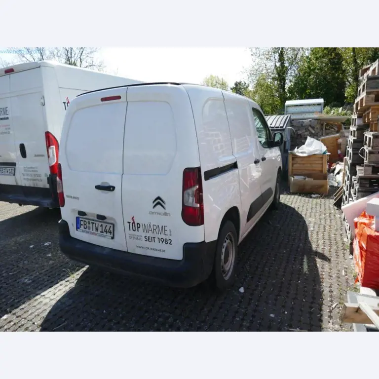 Nové krby a skladovací prostory-7