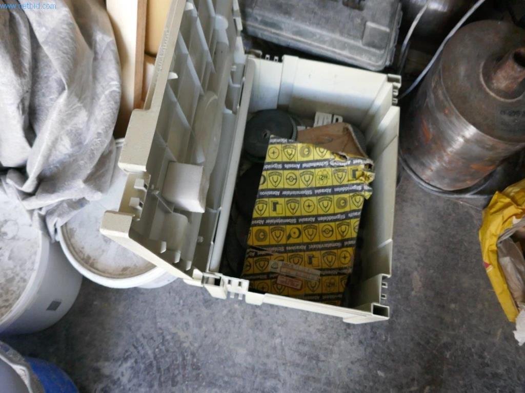 Nové krby a skladovací prostory-5