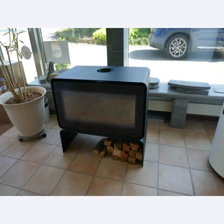 Nové krby a skladovací prostory-1