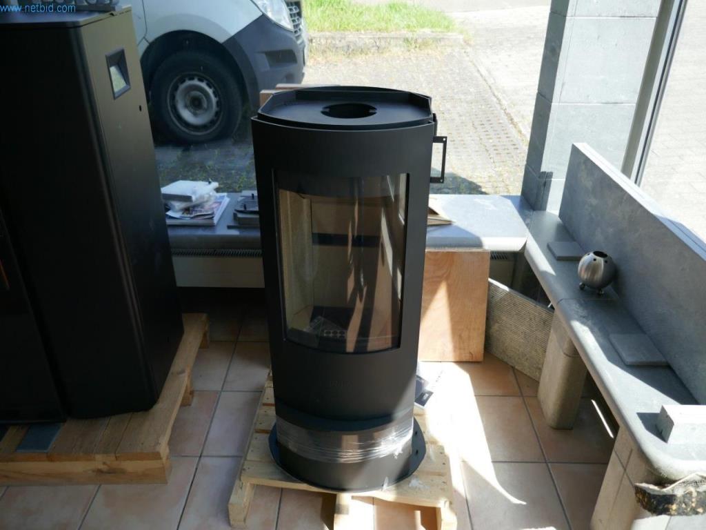 Nowe kominki i pomieszczenia magazynowe-1