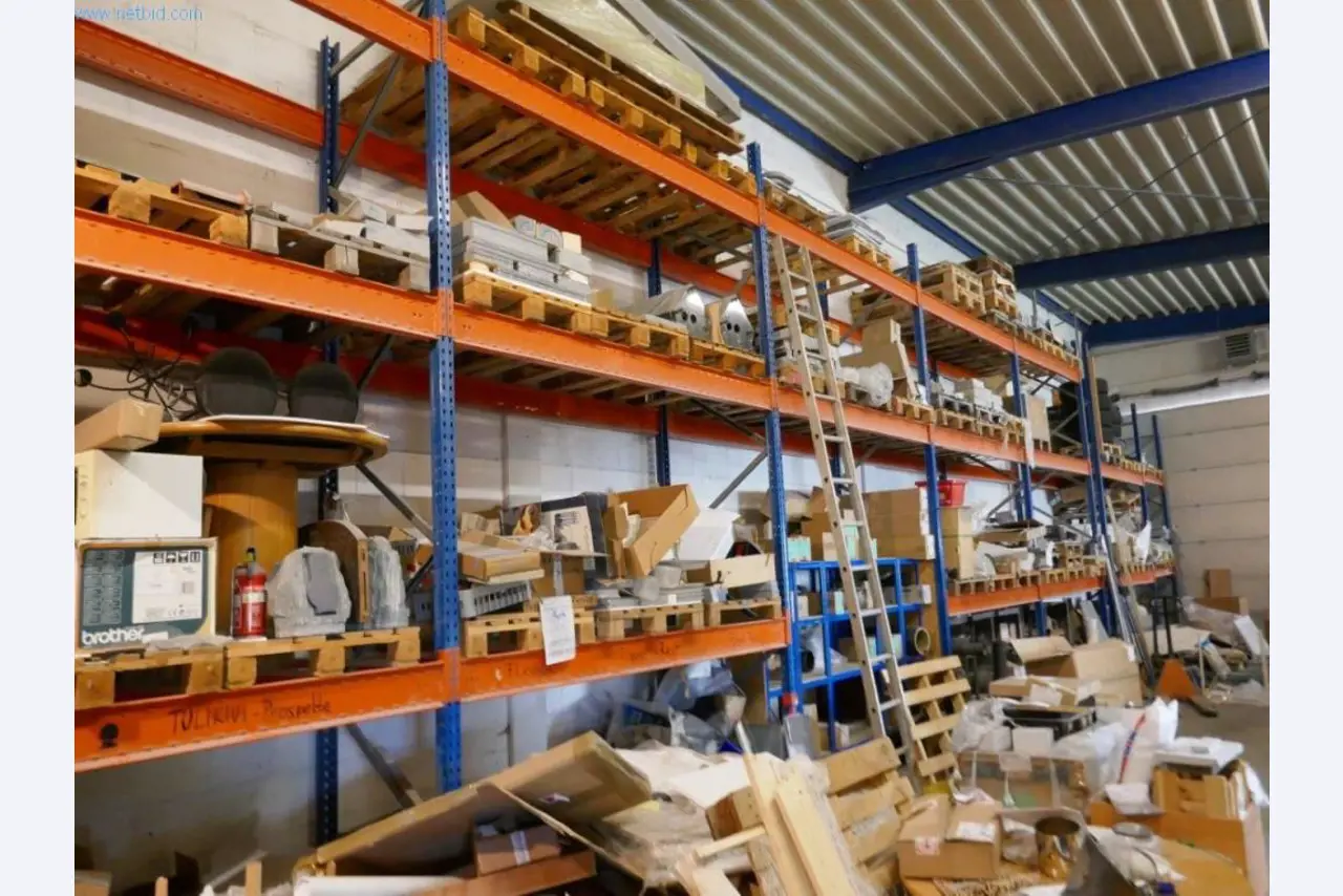 Neue Kamine und Lagereinrichtung-1