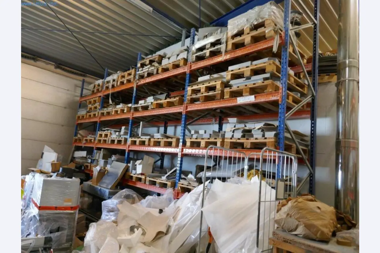 Neue Kamine und Lagereinrichtung-5