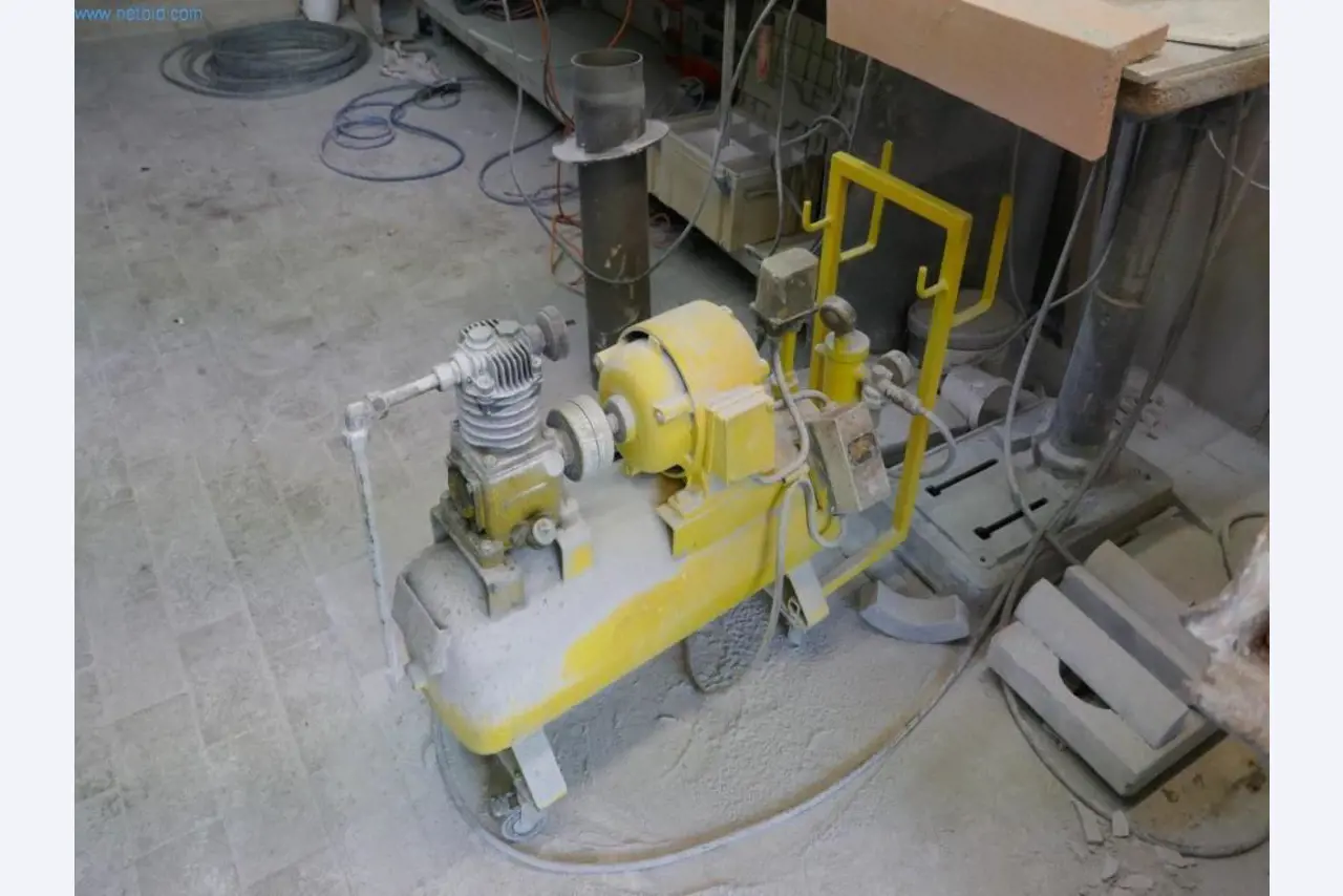 Nowe kominki i pomieszczenia magazynowe-2