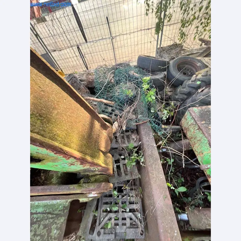 Gradbeni stroji, tovornjaki, gradbena oprema-9