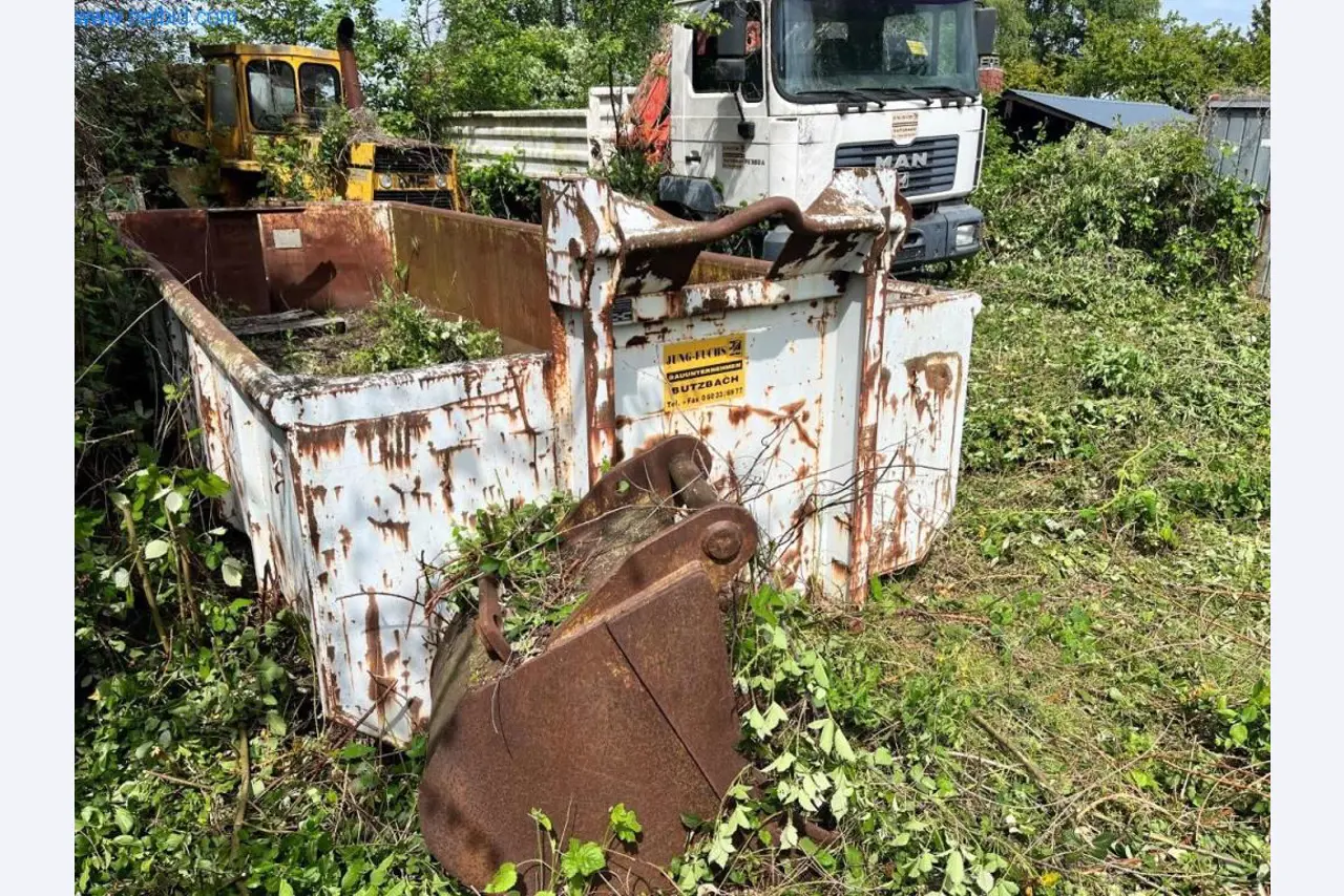 Gradbeni stroji, tovornjaki, gradbena oprema-3
