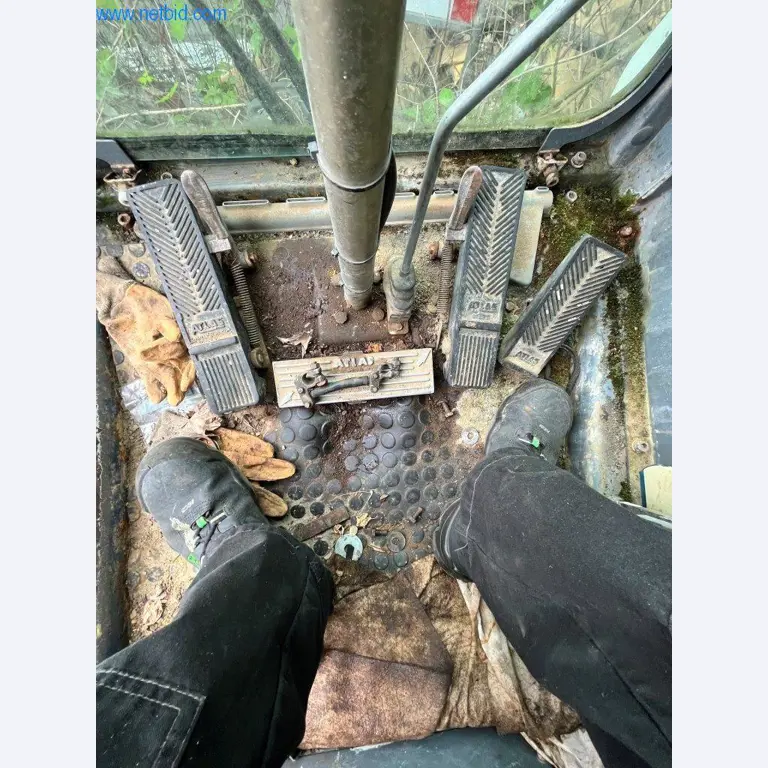 Gradbeni stroji, tovornjaki, gradbena oprema-10