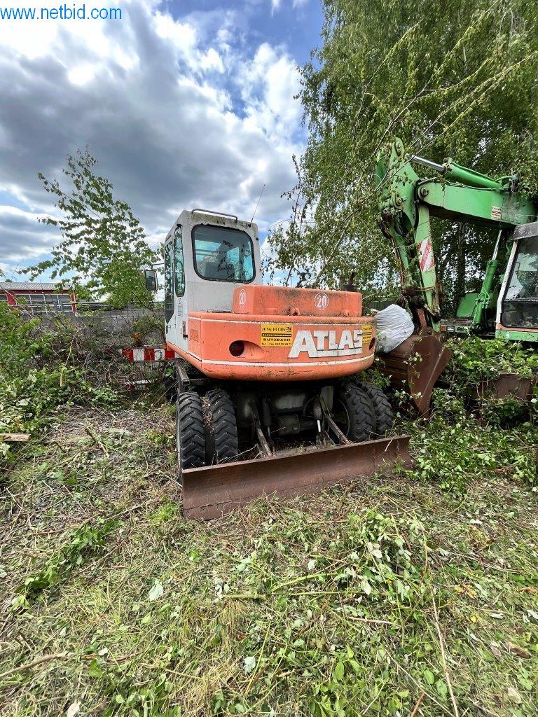 Gradbeni stroji, tovornjaki, gradbena oprema-12