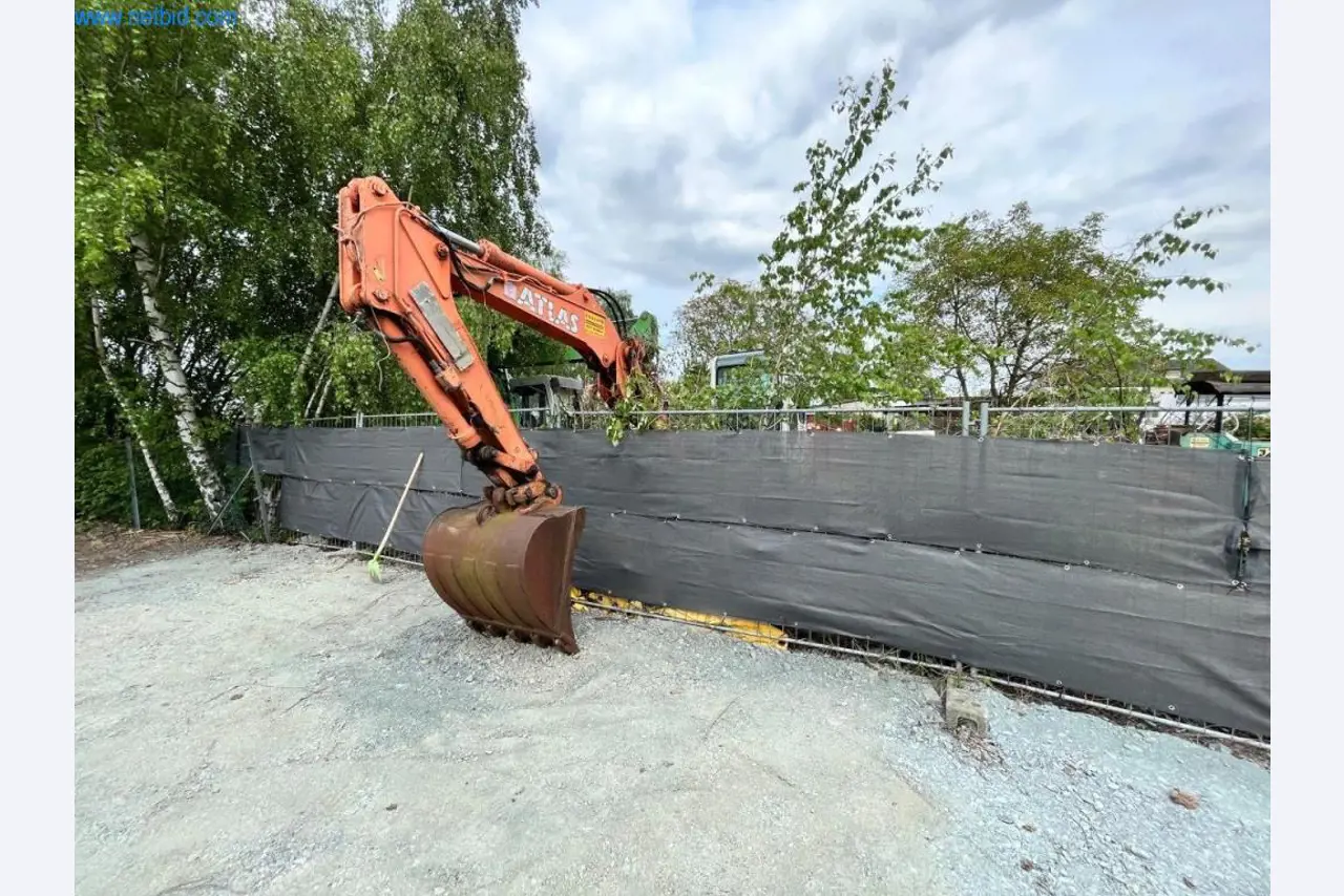 Gradbeni stroji, tovornjaki, gradbena oprema-13