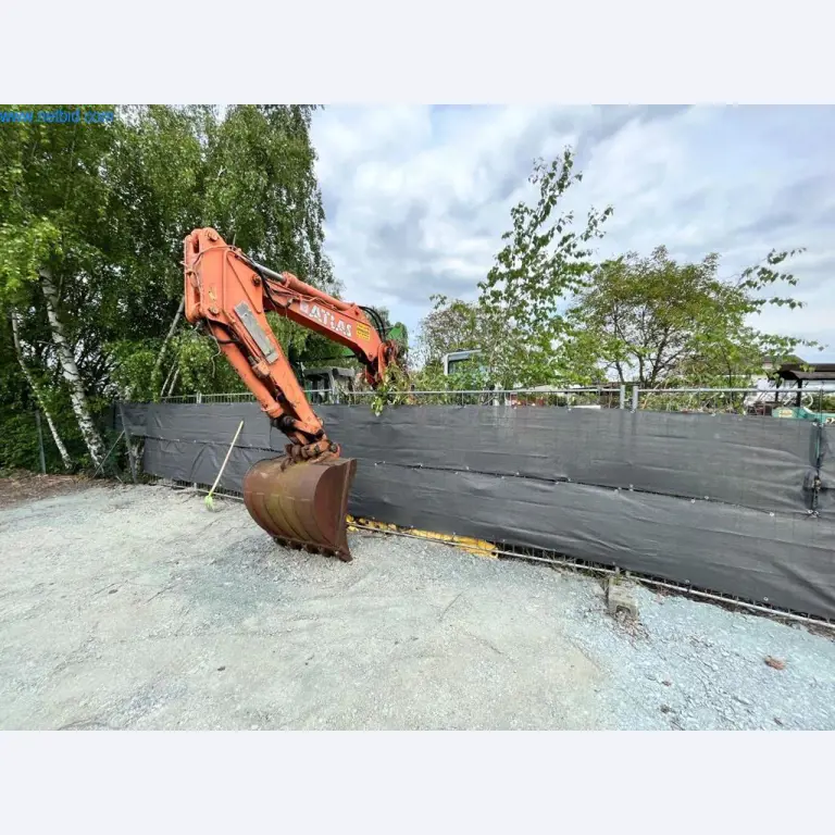 Gradbeni stroji, tovornjaki, gradbena oprema-13