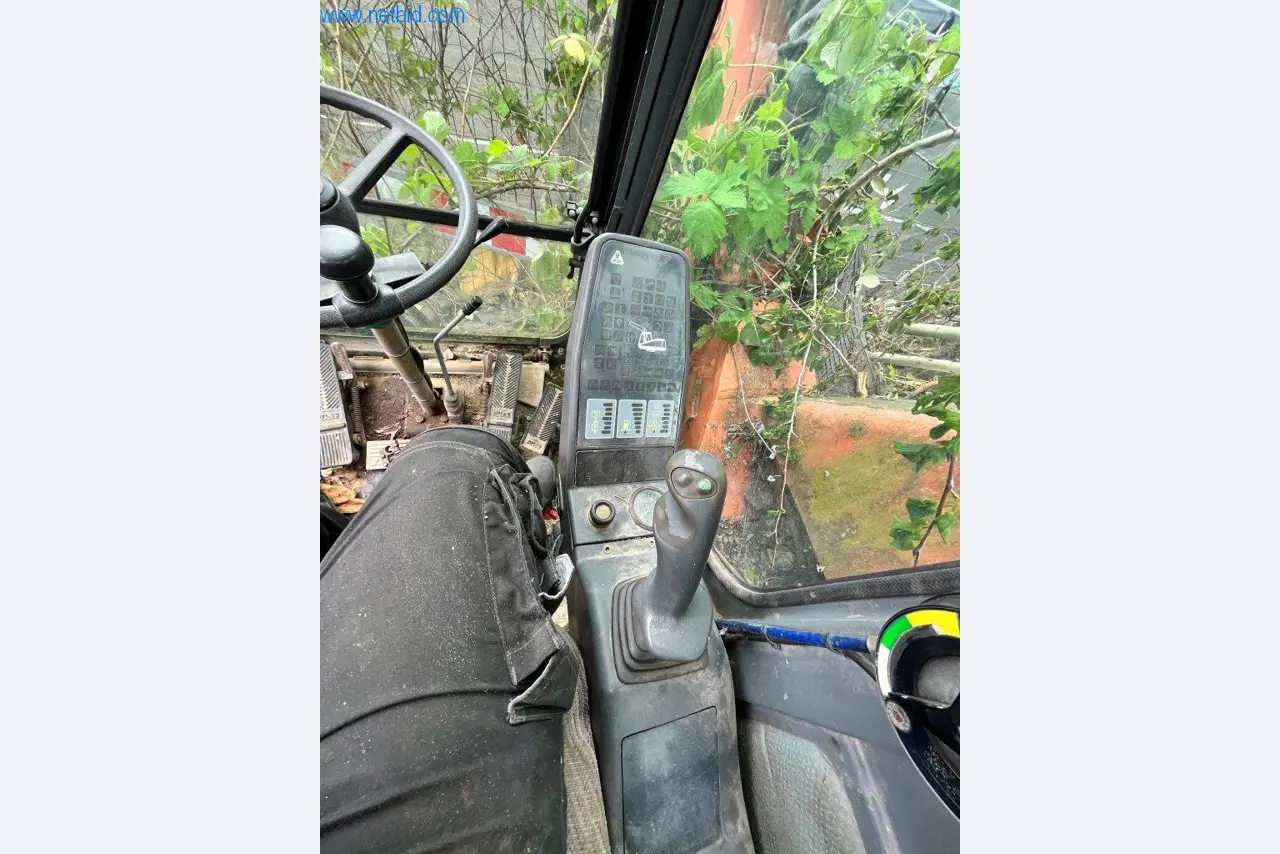 Gradbeni stroji, tovornjaki, gradbena oprema-21