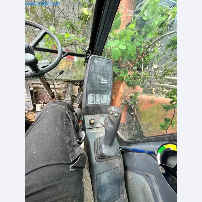 Gradbeni stroji, tovornjaki, gradbena oprema-21