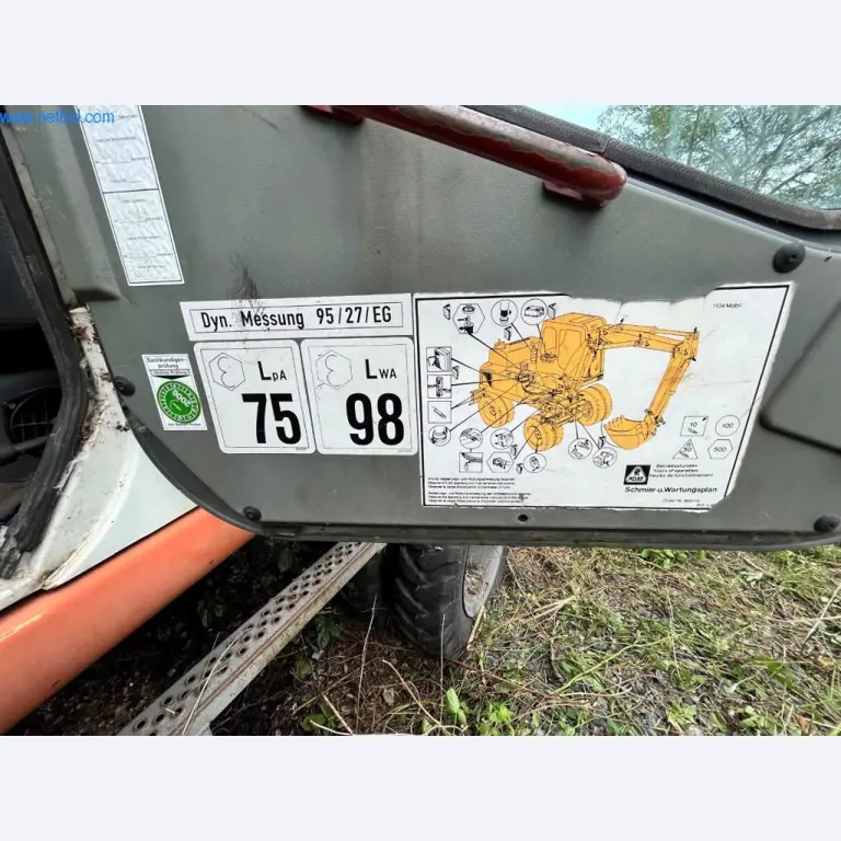 Gradbeni stroji, tovornjaki, gradbena oprema-9