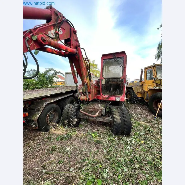 Machines de chantier, camions, matériel de construction-5