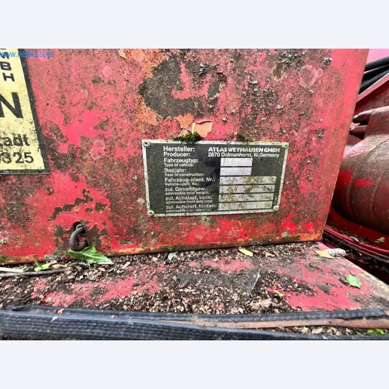 Machines de chantier, camions, matériel de construction-7