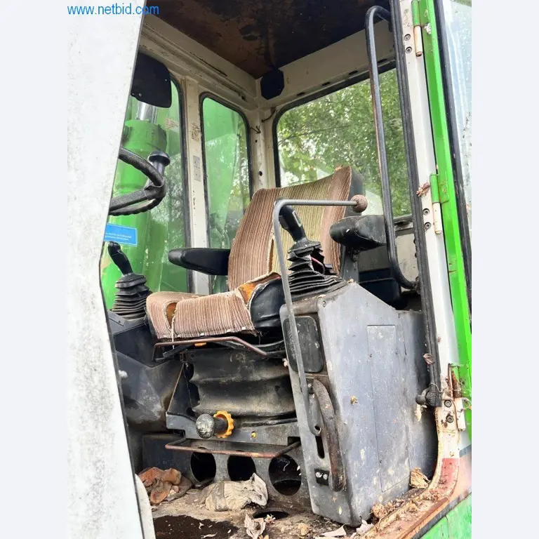 Gradbeni stroji, tovornjaki, gradbena oprema-13