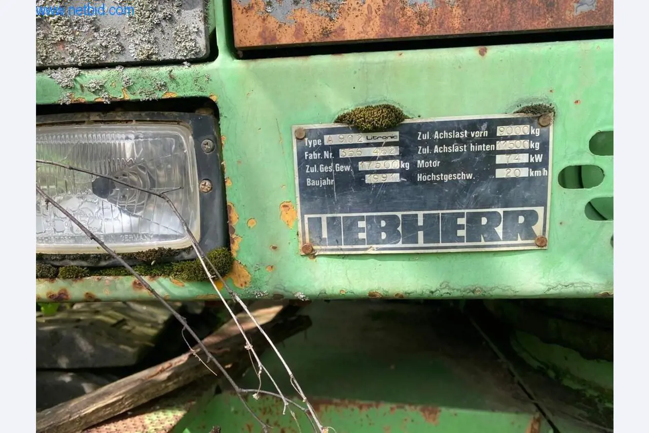 Gradbeni stroji, tovornjaki, gradbena oprema-7