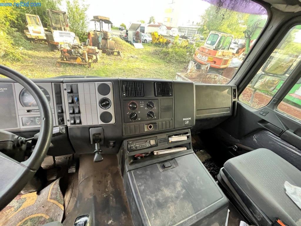 Machines de chantier, camions, matériel de construction-16