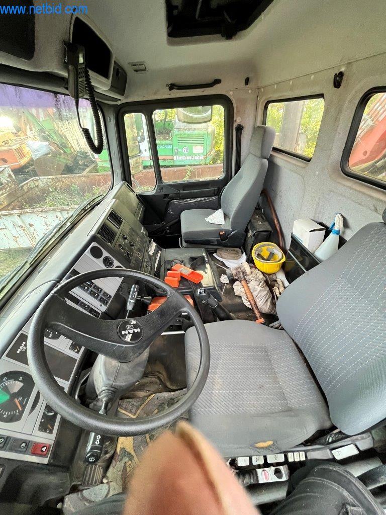 Machines de chantier, camions, matériel de construction-4