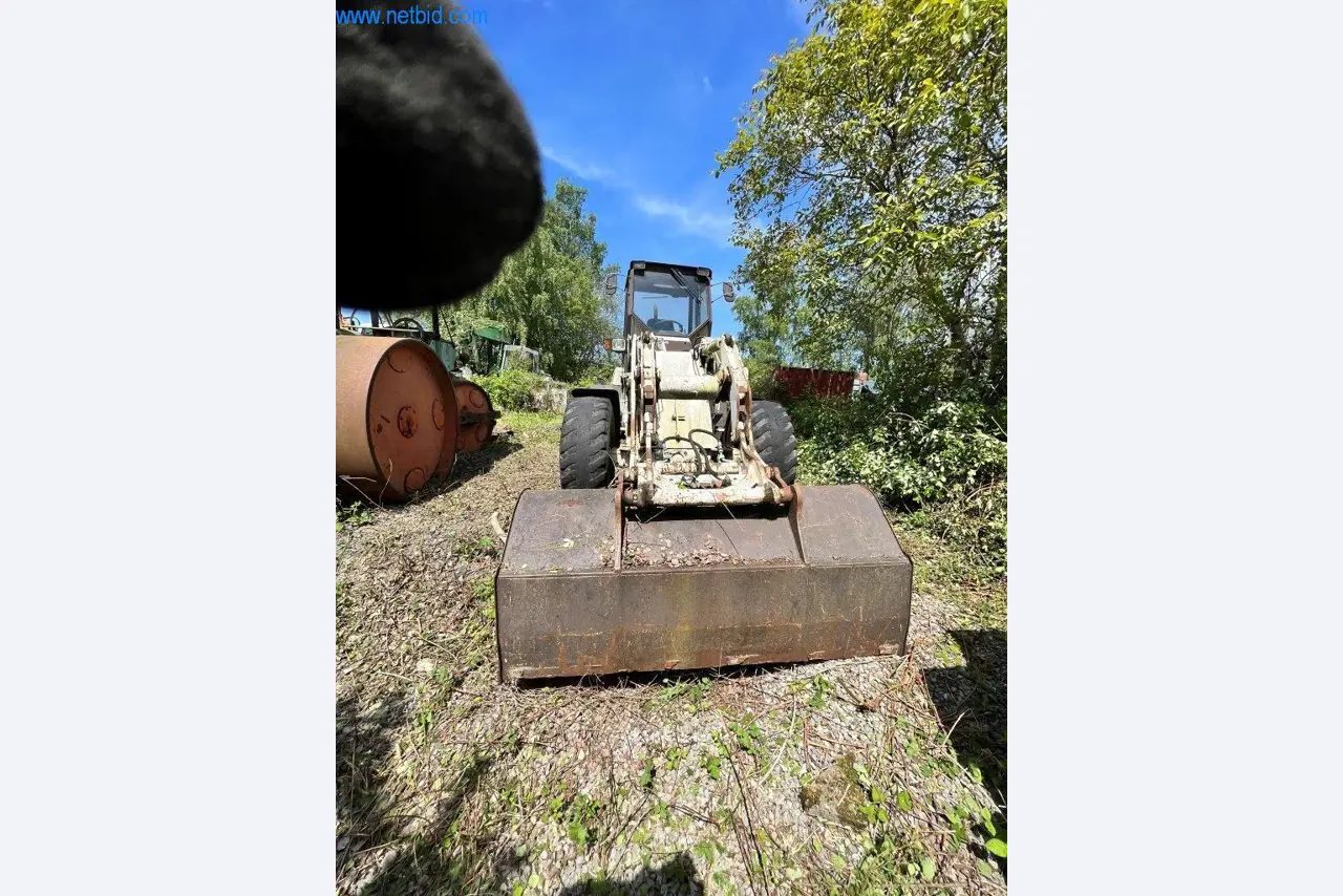 Gradbeni stroji, tovornjaki, gradbena oprema-2