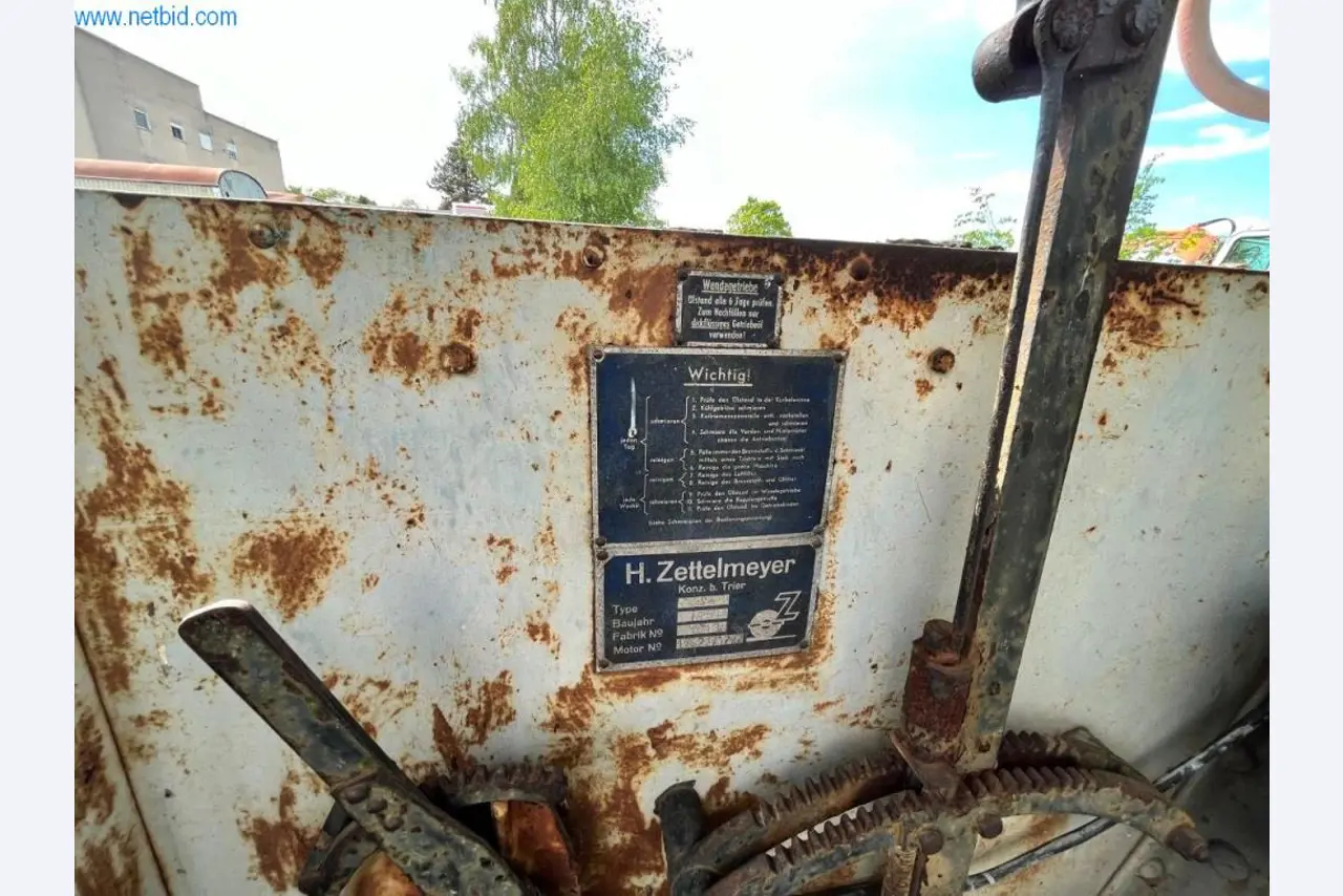 Bouwmachines, vrachtwagens, bouwuitrusting-10