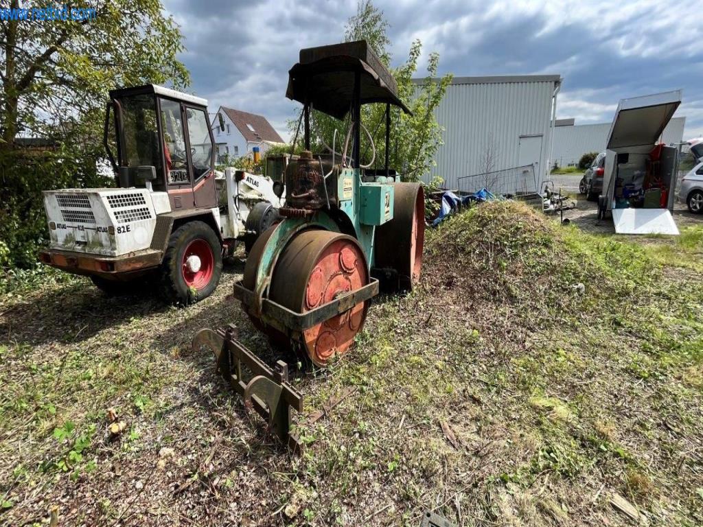 Maquinaria de construcción, camiones, equipos de construcción-12