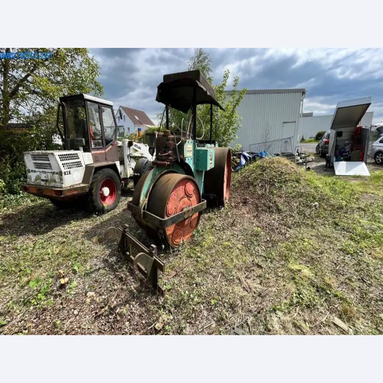 Bouwmachines, vrachtwagens, bouwuitrusting-12