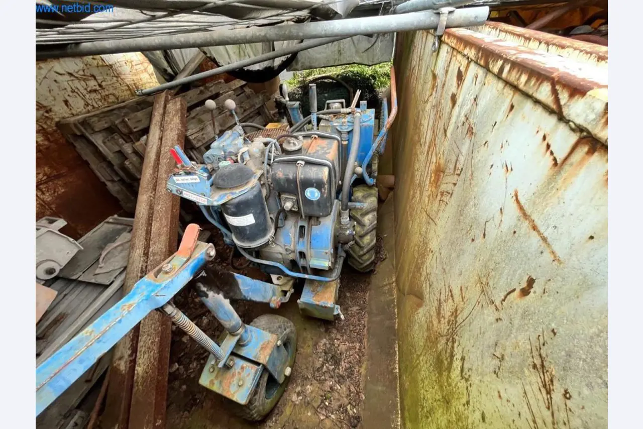 Maquinaria de construcción, camiones, equipos de construcción-1