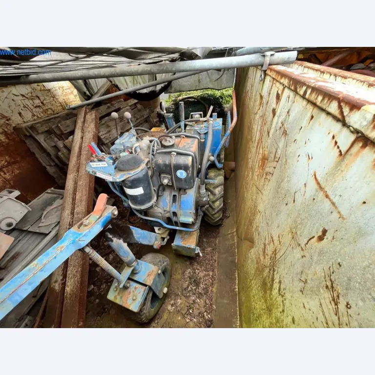 Maquinaria de construcción, camiones, equipos de construcción-1