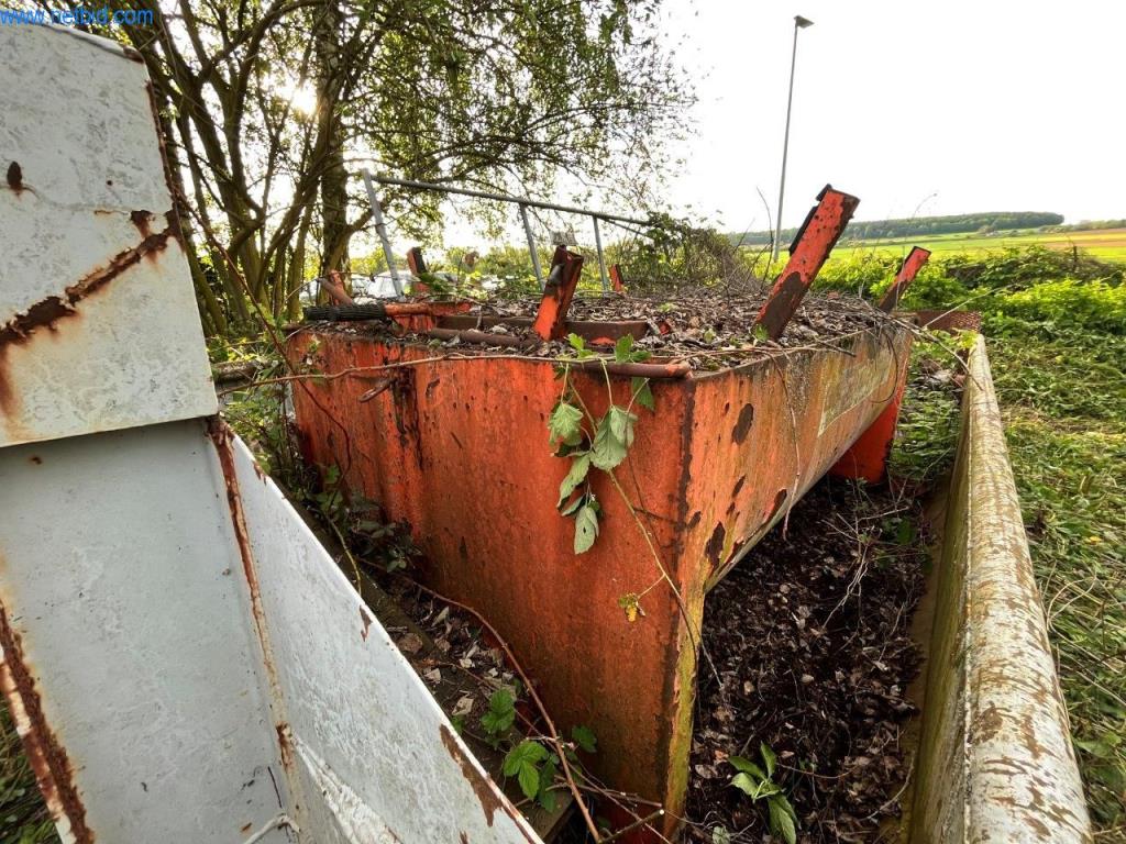 Baumaschinen, LKW, Baugeräte-11