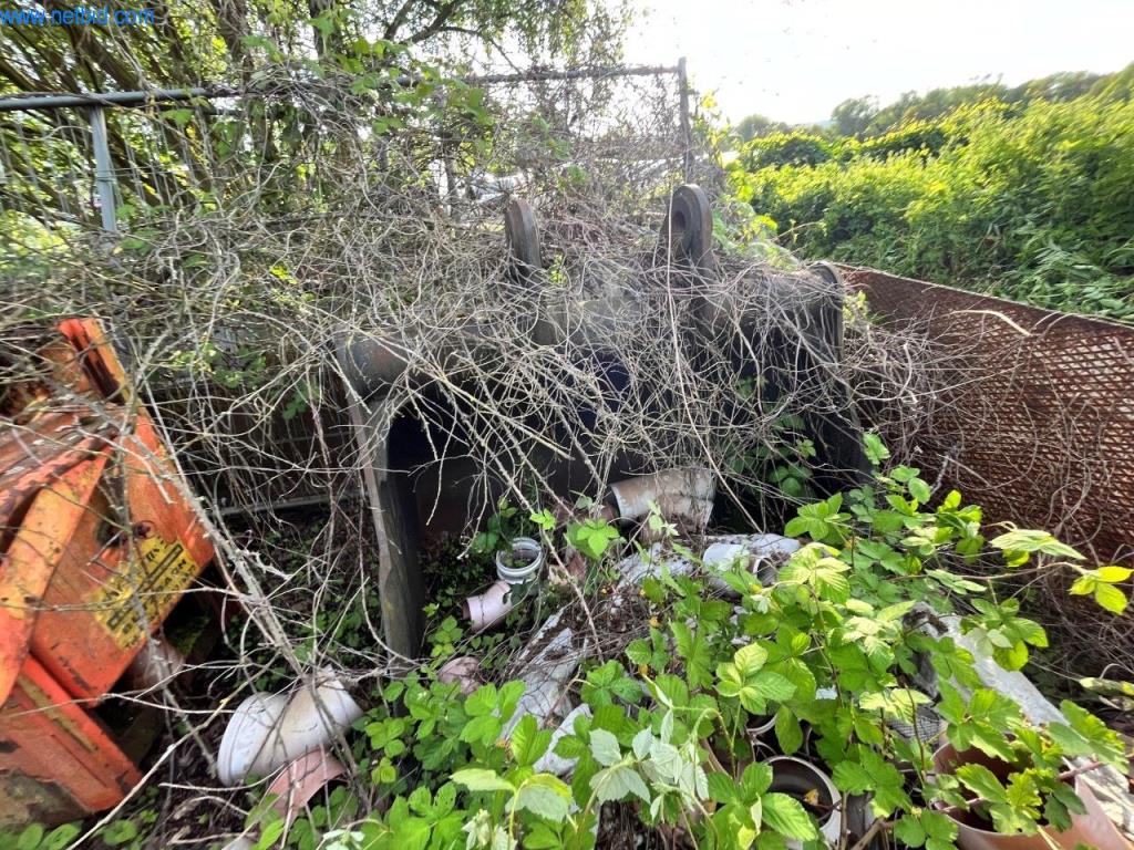 Baumaschinen, LKW, Baugeräte-8
