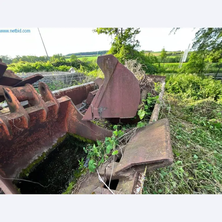 Machines de chantier, camions, matériel de construction-3