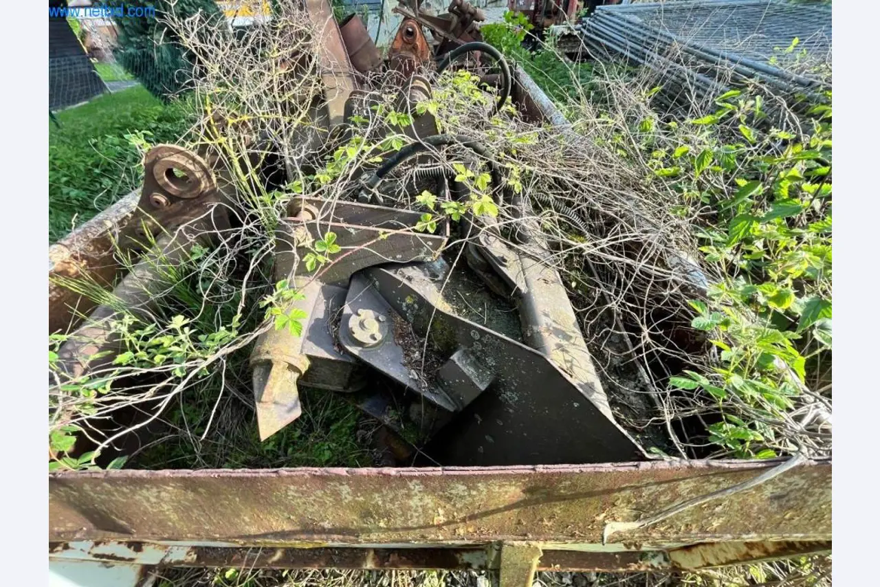 Machines de chantier, camions, matériel de construction-6